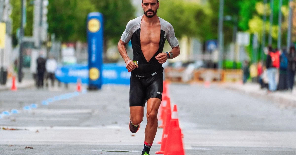 ランニング 科学 理論をVO2max・乳酸性作業閾値・走行効率から読み解くランナー